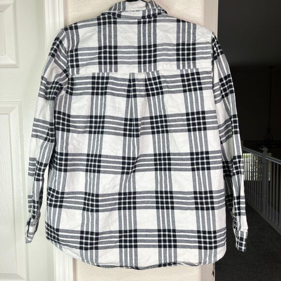 FOREVER 21 Women Off -White & Black Regular Fit Checked Casual Fit Size M # 704 - Picture 8 of 12